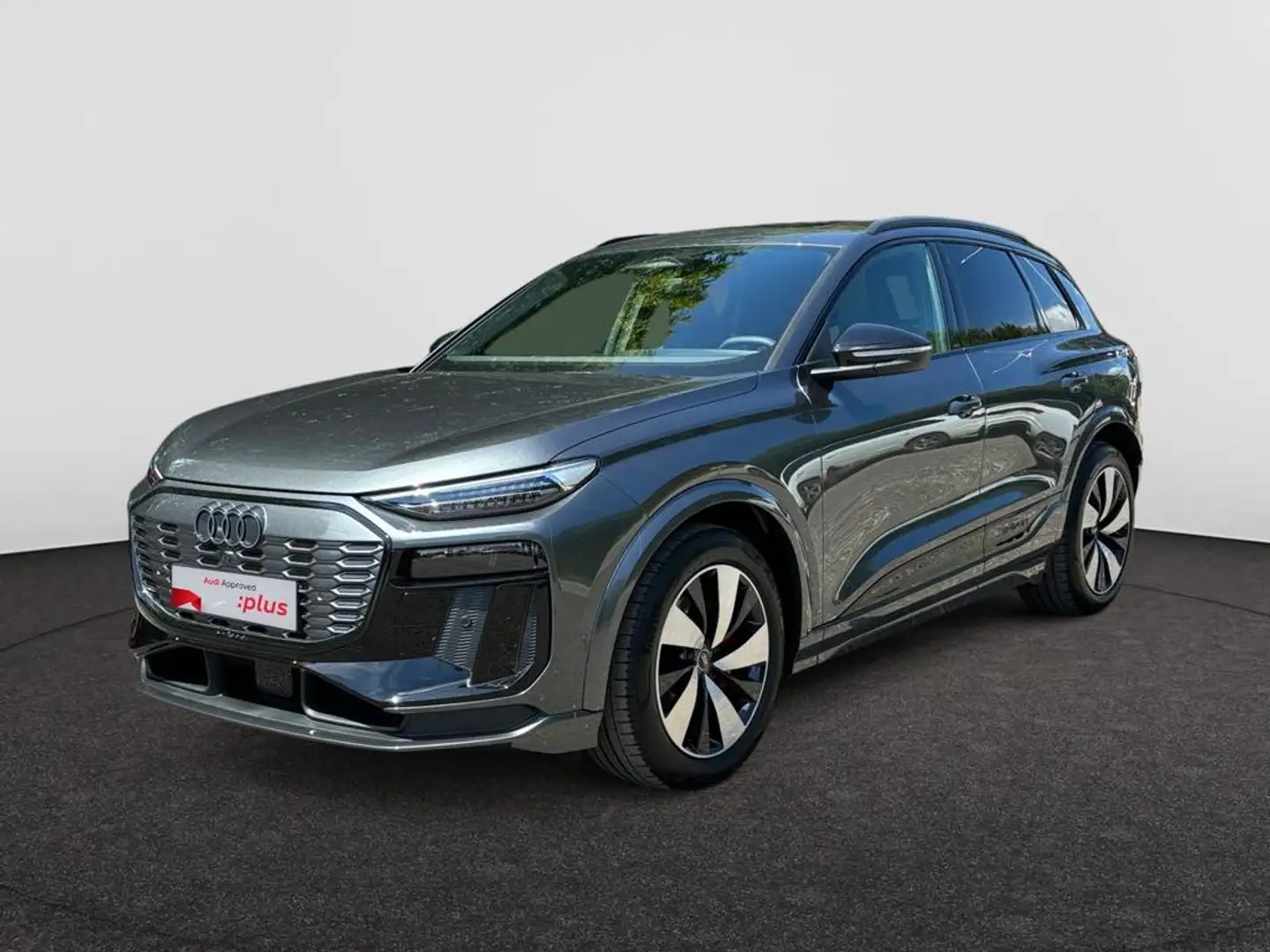 Audi Q6 e-tron e-Tron 100 kWh 55 Quattro S-line Grijs - 1
