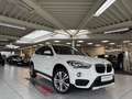 BMW X1 sDrive 18i Sport Line AUT./LED/NAVI/PANO./PDC Weiß - thumbnail 1