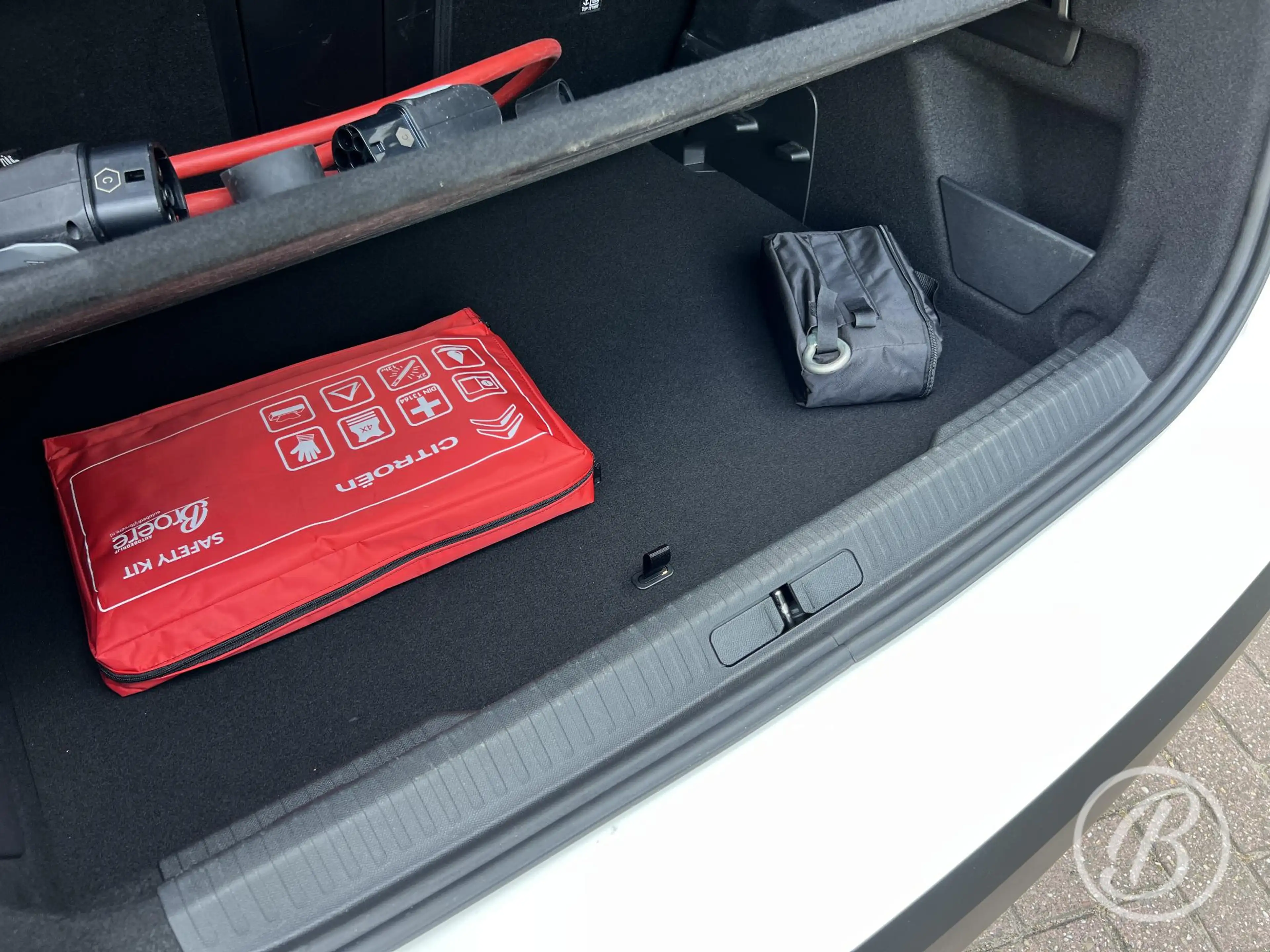 Citroen E-C4 Electric 50 kWh 136 pk Shine Automaat Range tot 310 km Pano — photo 42