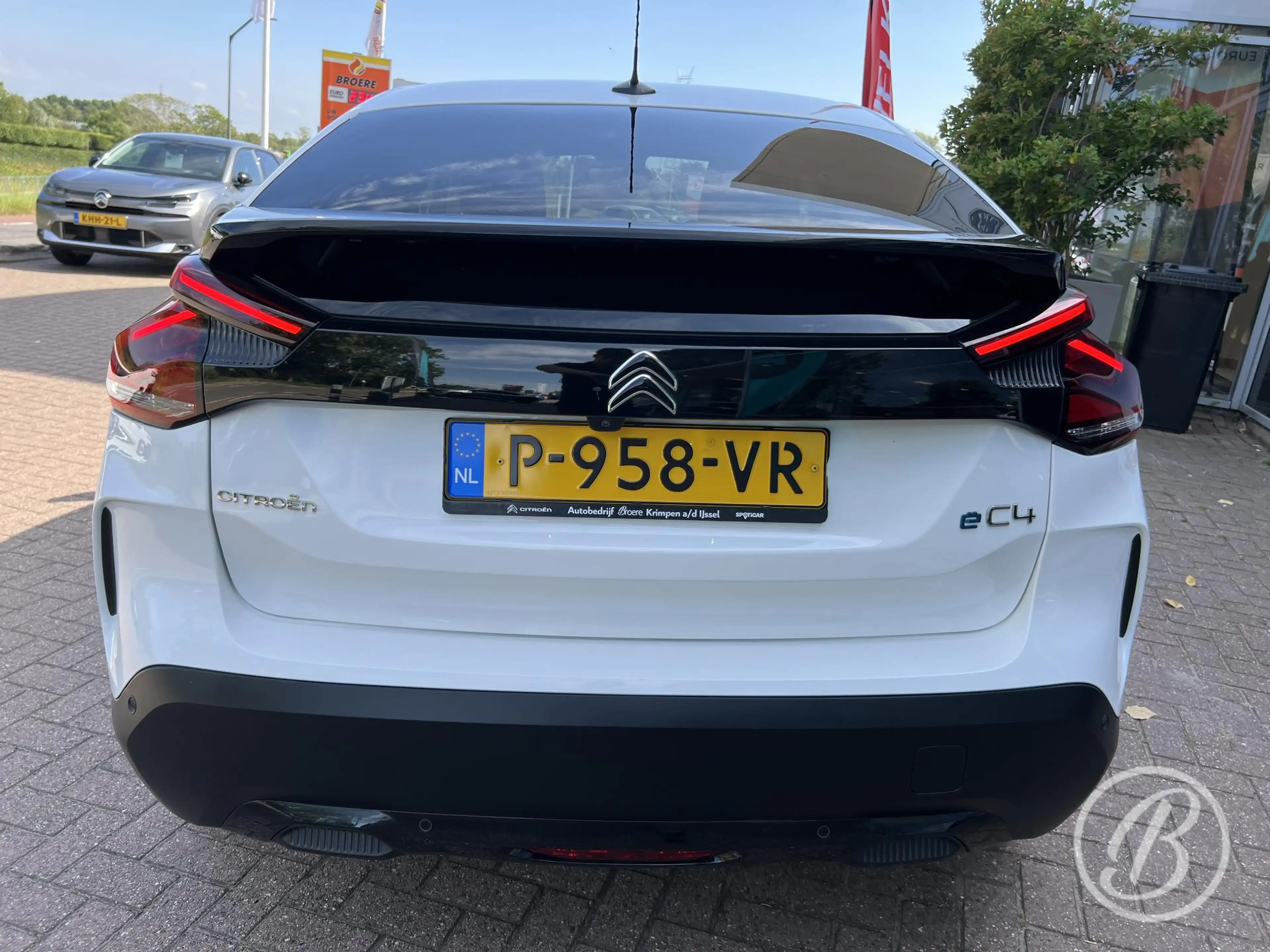 Citroen E-C4 Electric 50 kWh 136 pk Shine Automaat Range tot 310 km Pano — photo 40