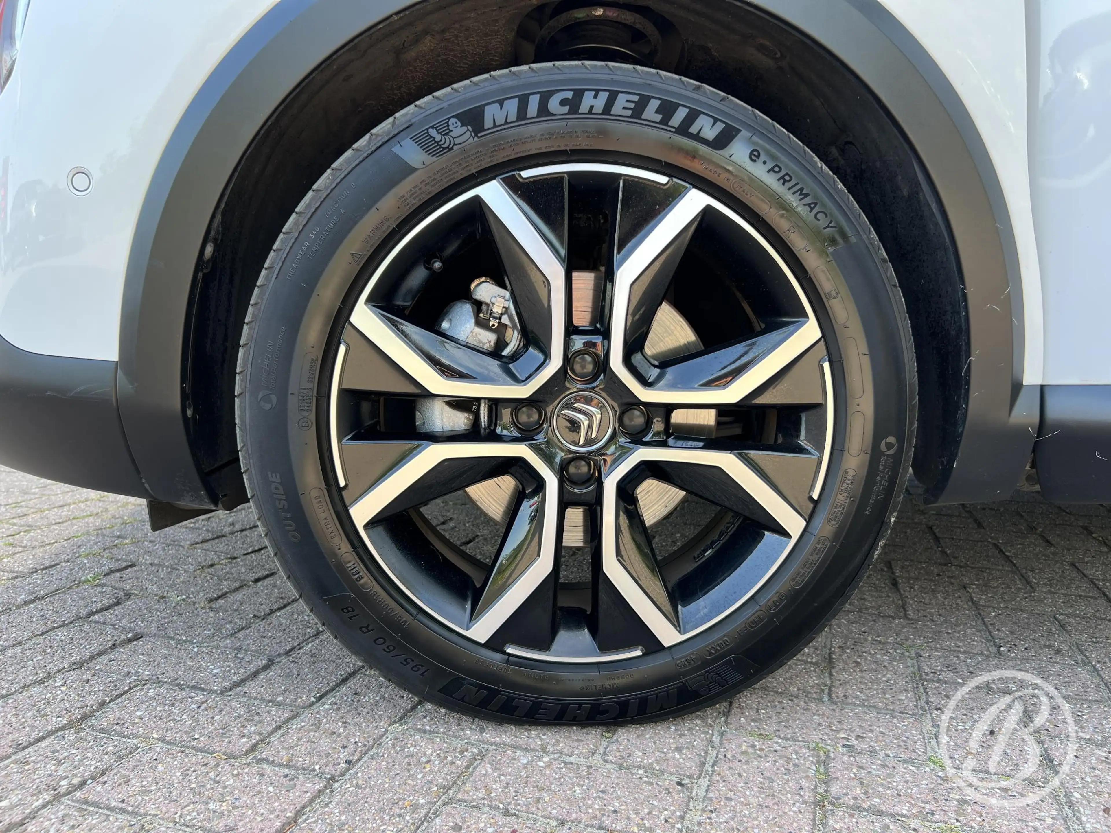 Citroen E-C4 Electric 50 kWh 136 pk Shine Automaat Range tot 310 km Pano — photo 29