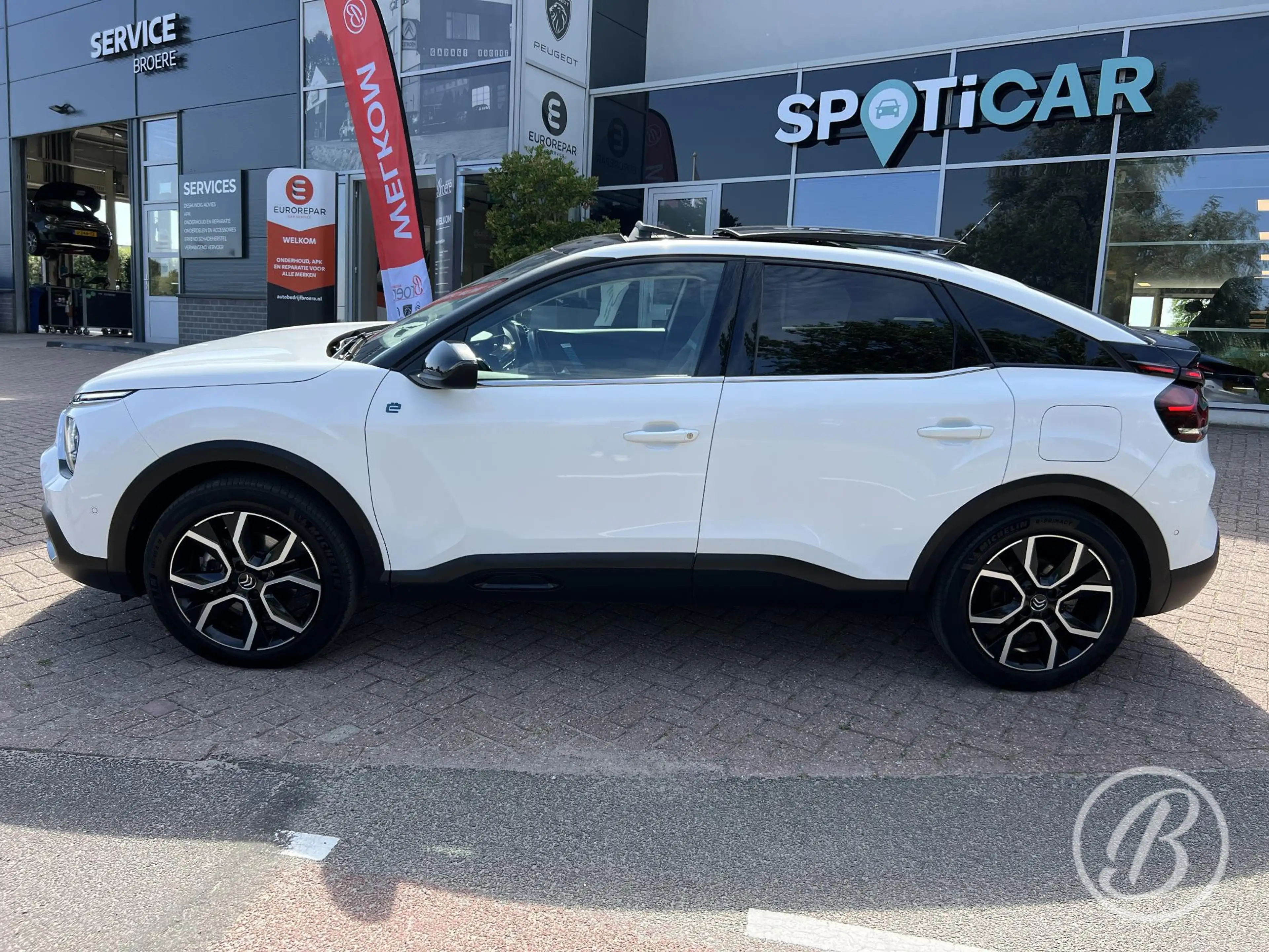 Citroen E-C4 Electric 50 kWh 136 pk Shine Automaat Range tot 310 km Pano — photo 2