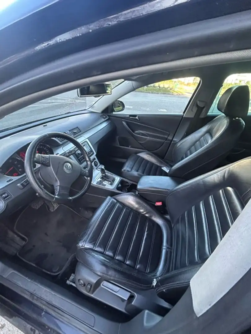 Volkswagen Passat Variant Passat SW 3.2 V6 FSI 250 Carat Edition 4Motion DSG - 2