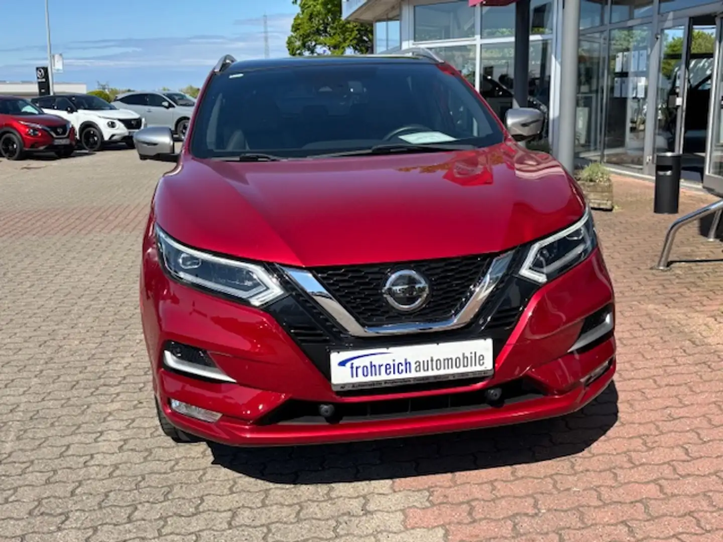 Nissan Qashqai 1.3 DIG-T TEKNA LED Leder Kameras - 2