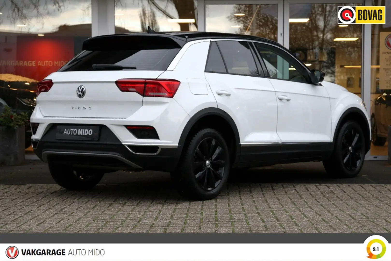 Volkswagen T-Roc 1.5 TSI DSG Automaat Style | Winter pakket | App c Blanco - 2