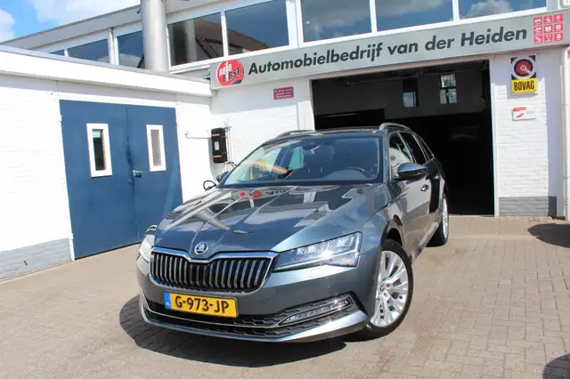 Skoda Superb Combi 1.5 TSI Upgrade Business Function