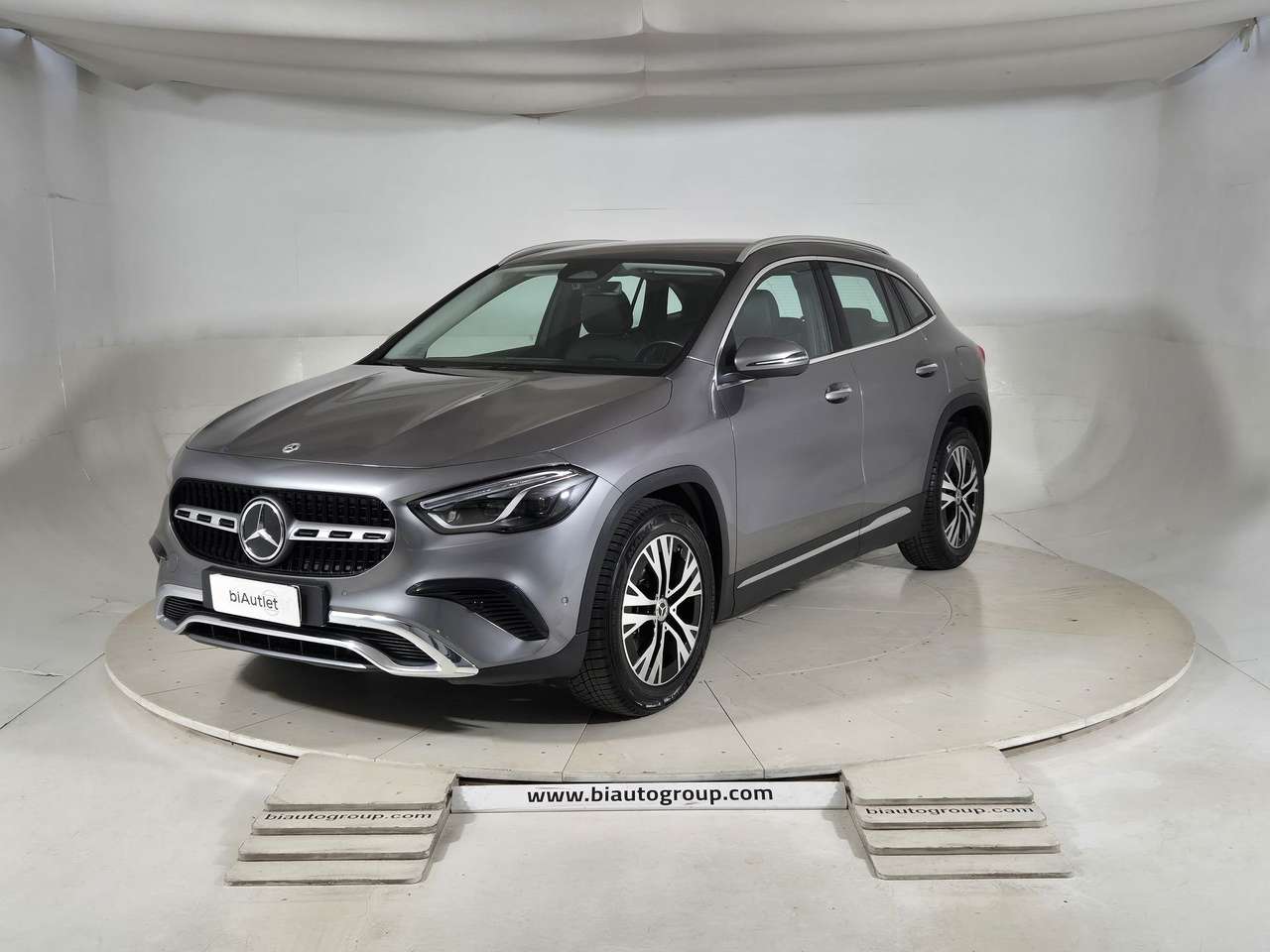 Mercedes-Benz GLA 200 GLA-H247 2023 200 d Progressive Advanced auto