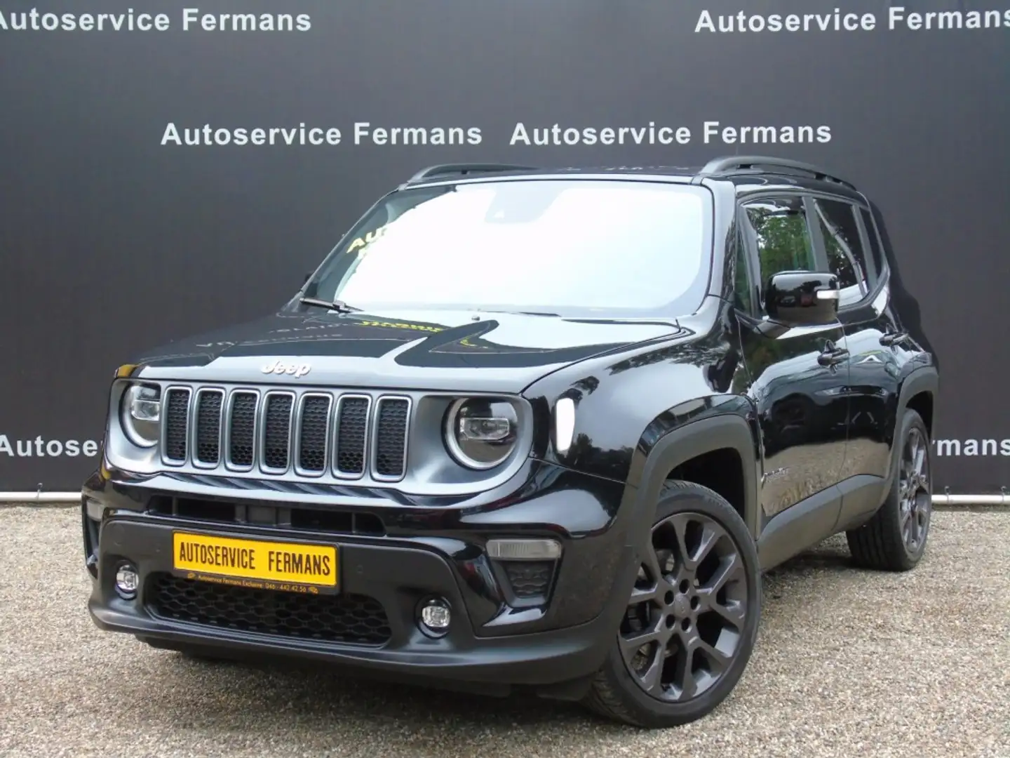 Jeep Renegade 1.5T 130PK E-Hybrid Automaat - 2023 - 24DKM - Lede Schwarz - 1