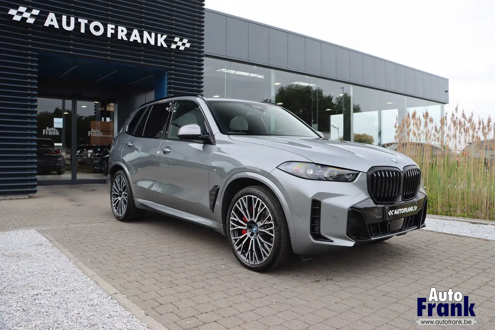 BMW X5 50E / M-SPORT / TREKHK / PANO / SFT-CLS / ZETLVENT Grijs - 1