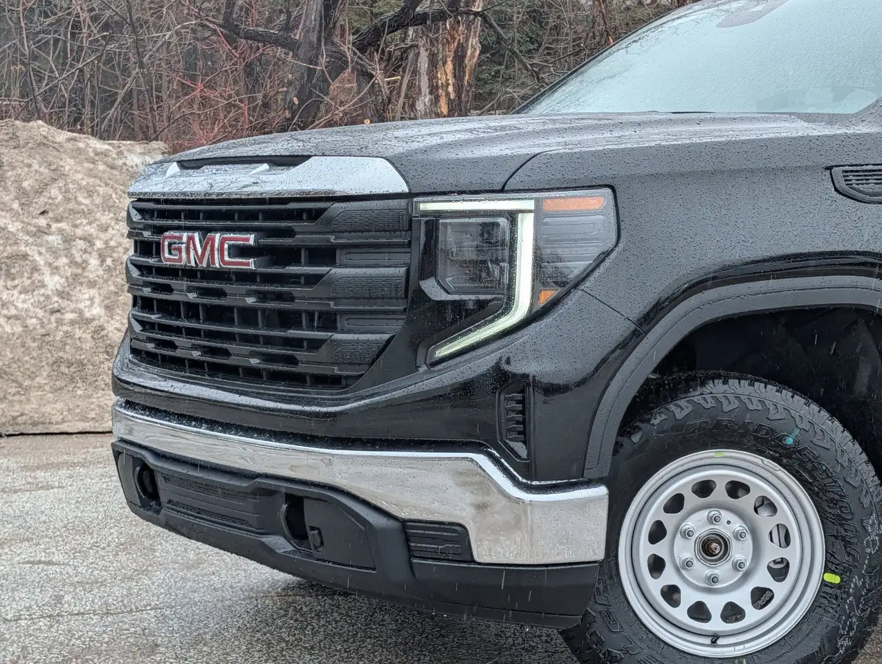 GMC Sierra 1500 снимка GMC Sierra 1500
