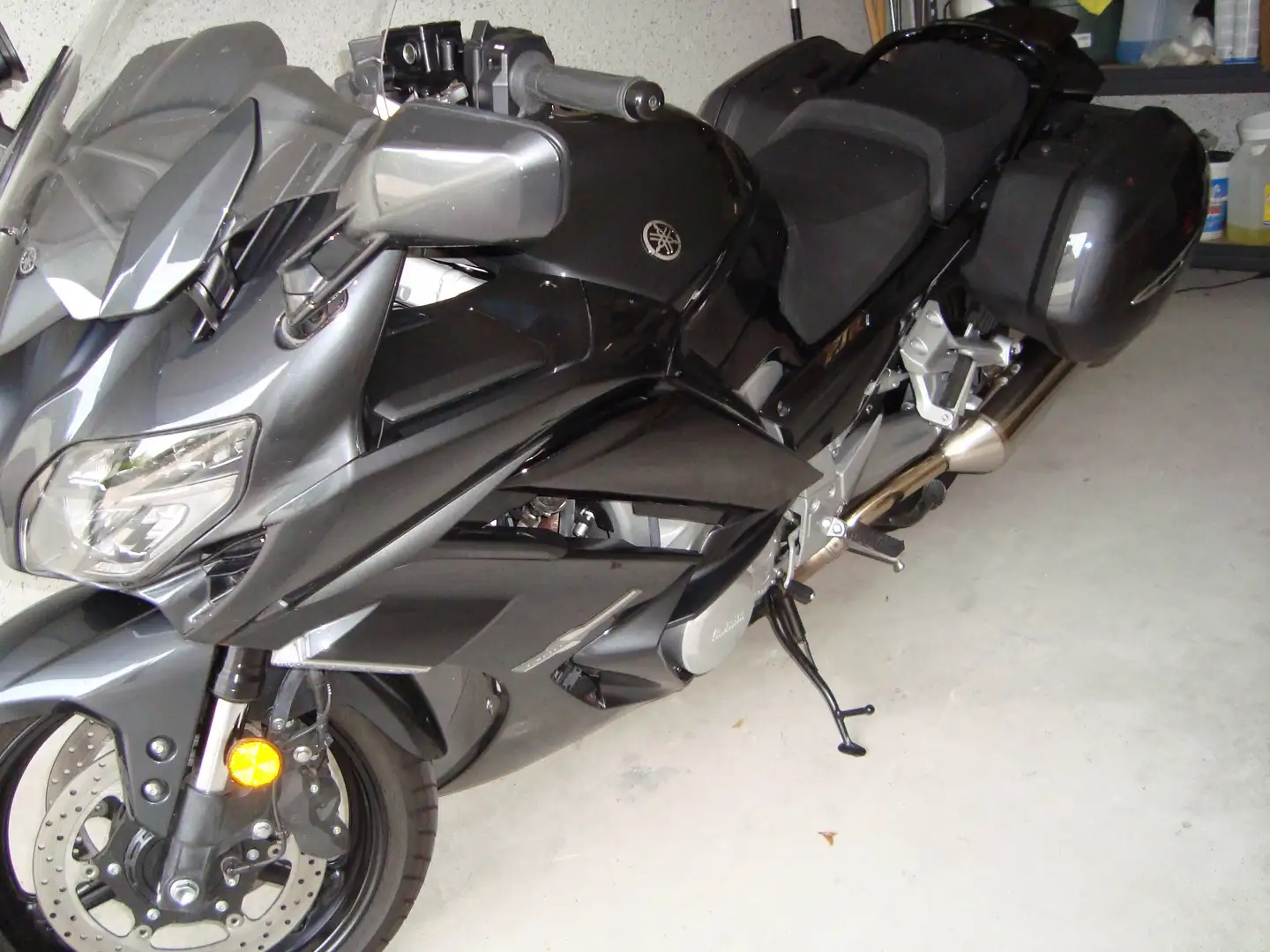 Yamaha FJR 1300 AE Gris - 2
