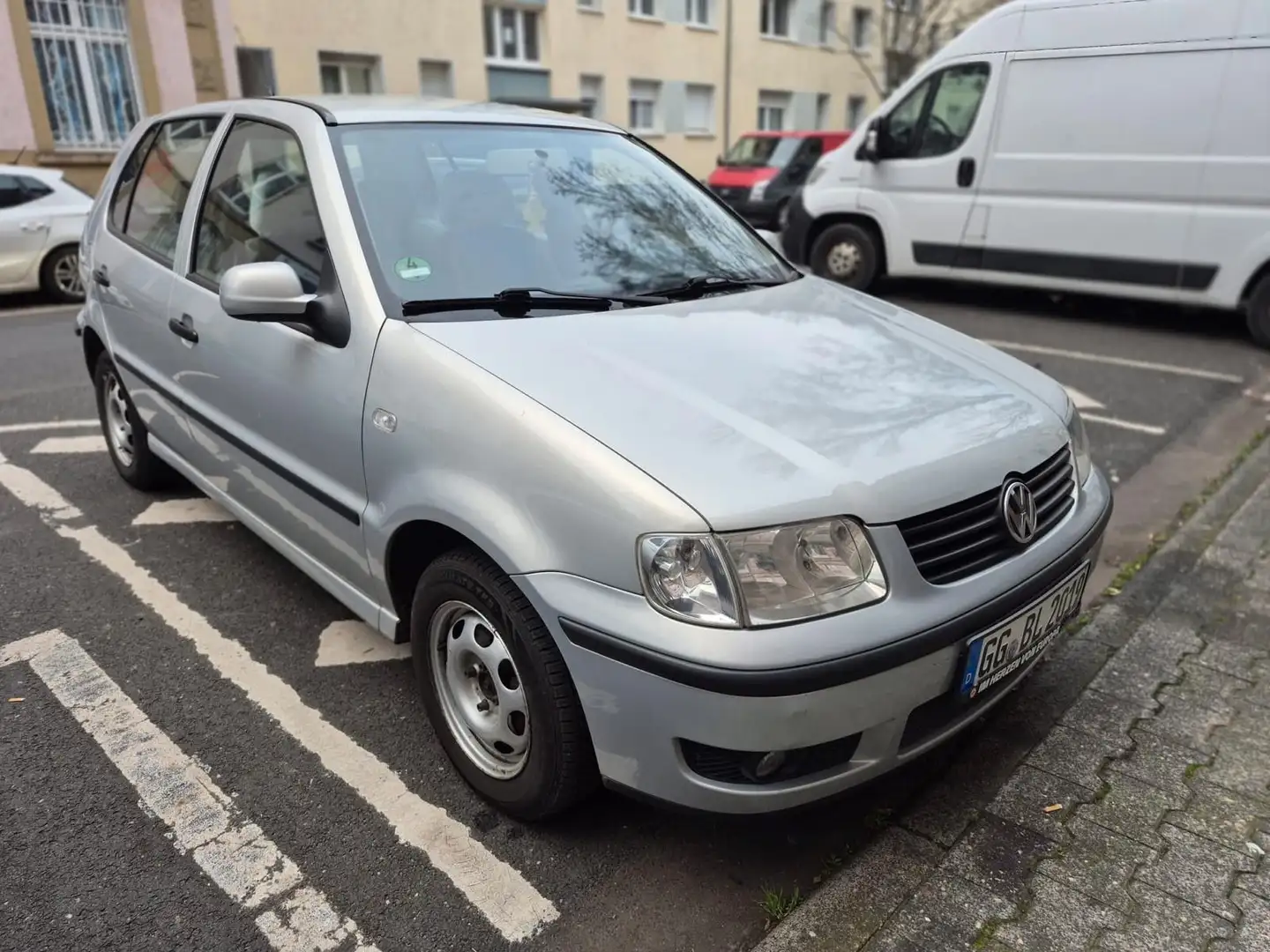 Volkswagen Polo 1.0 Highline*4Türig*Zahnr.Neu Silber - 2