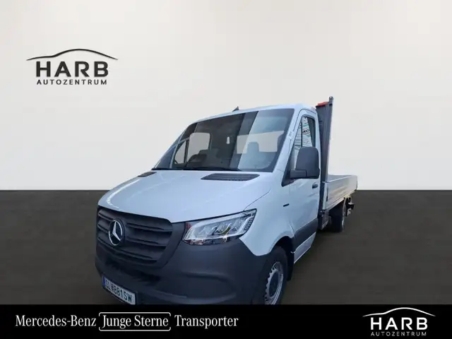 Mercedes-Benz Sprinter eSprinter Pritsche SELECT 320 lang