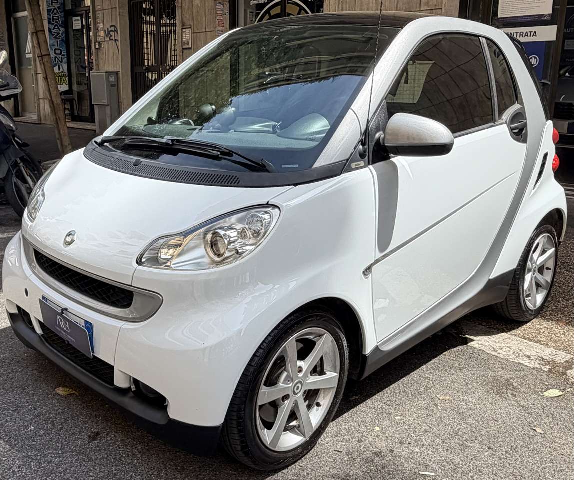 smart forTwo 1.0 mhd Pulse 71cv