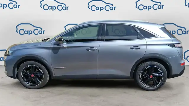 DS Automobiles DS 7 Crossback view 2