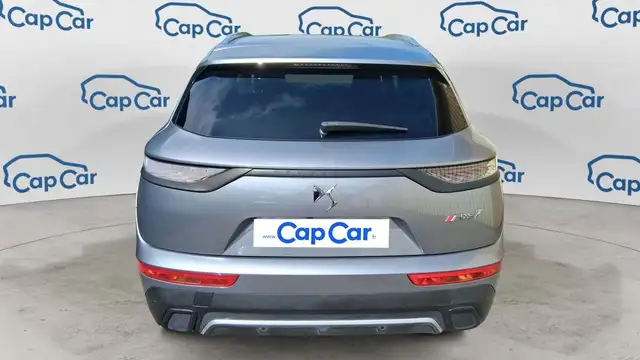 DS Automobiles DS 7 Crossback view 3