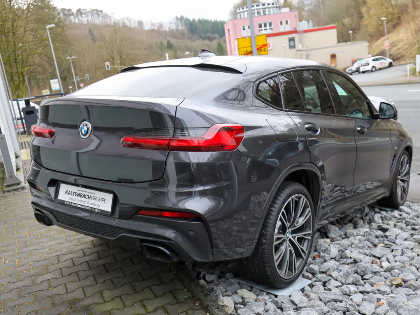BMW X4 M 40d KAMERA H/K NAVI LED HUD SITZBELÜFTUNG Grey - 2