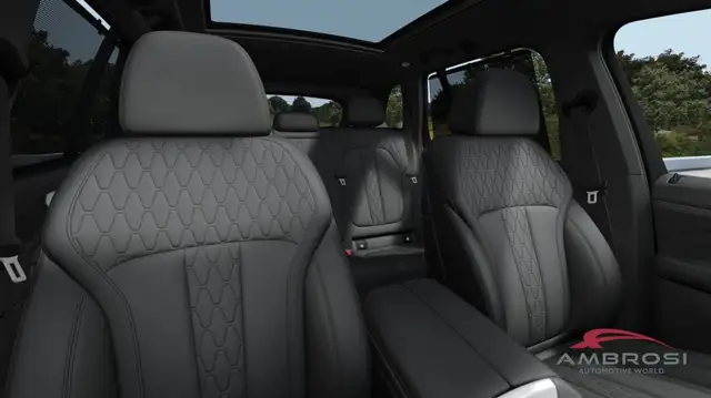 BMW X5 view 12