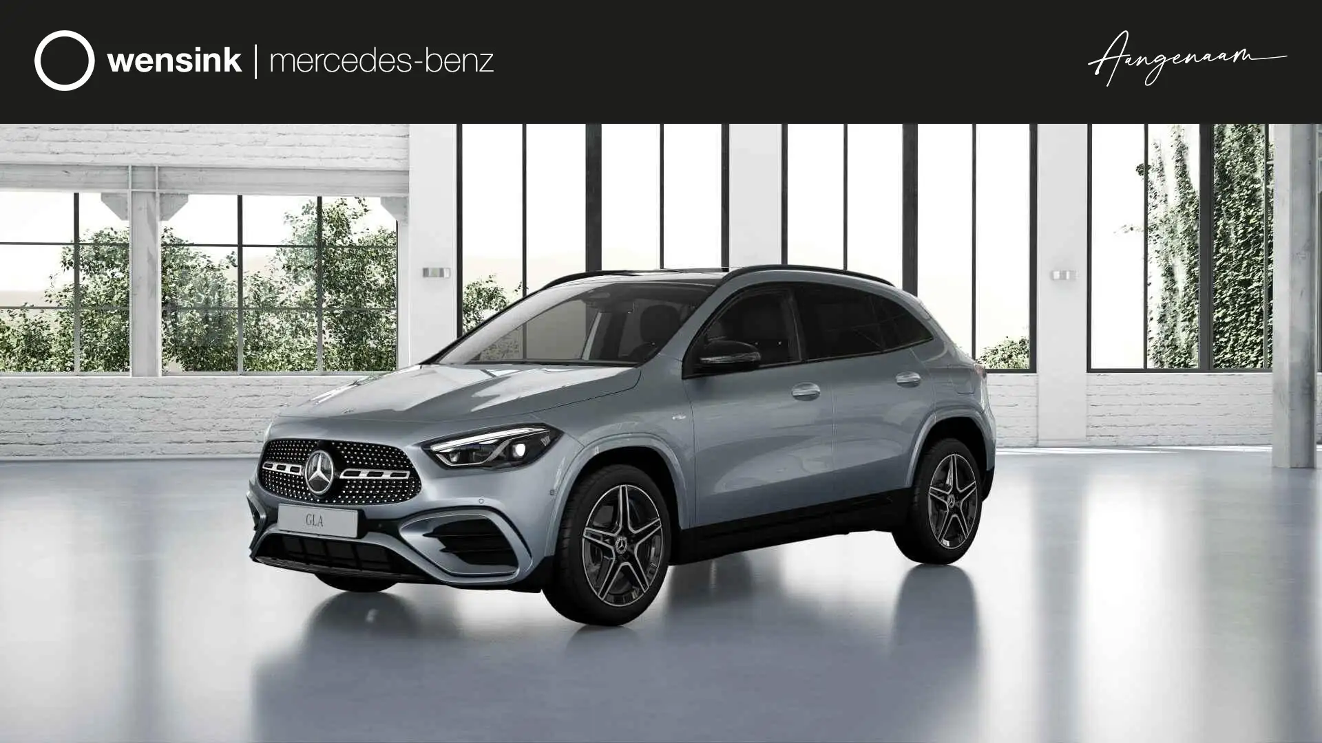 Mercedes-Benz GLA 250 250e Business Solution AMG | Panoramisch schuifdak Zilver - 1