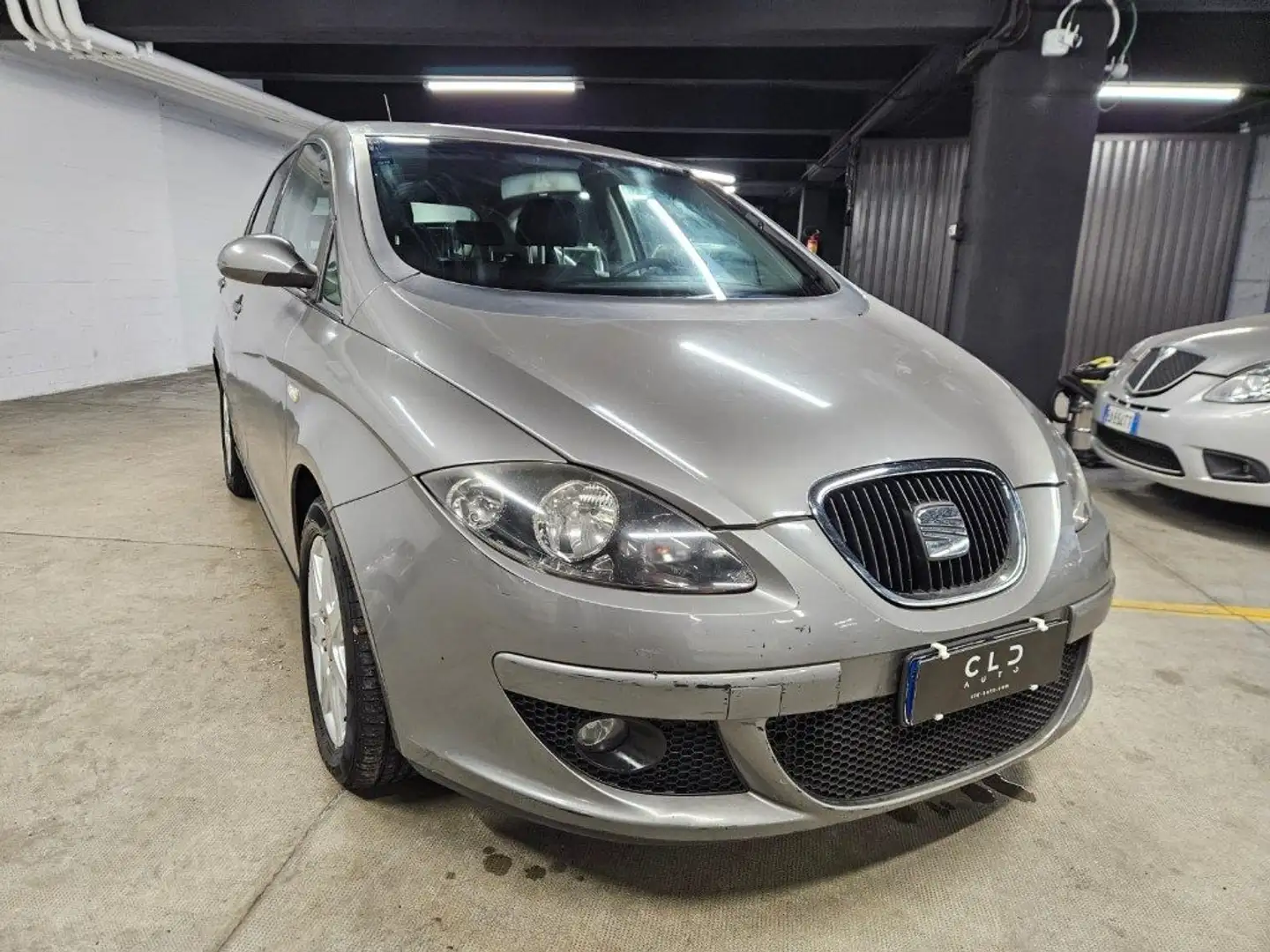 SEAT Altea 1.9 TDI DPF Szürke - 2