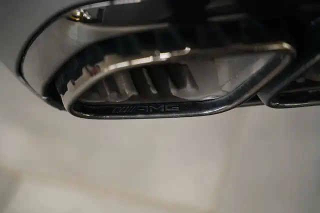 Mercedes-Benz Gle view 11