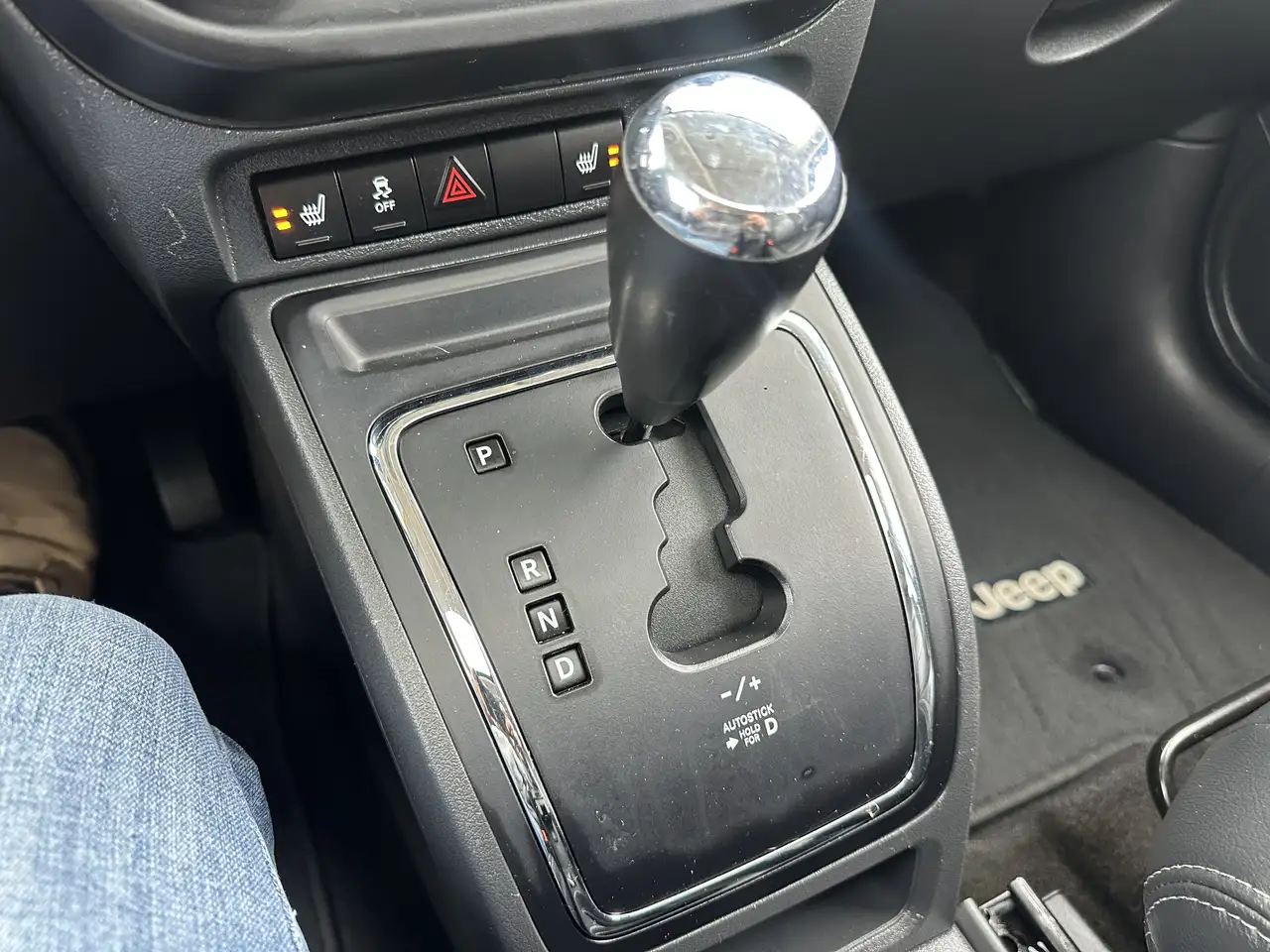 Jeep Patriot снимка Jeep Patriot