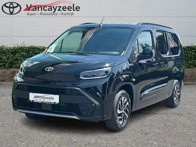 Toyota Verso Family LWB+cam+gps+sens achter