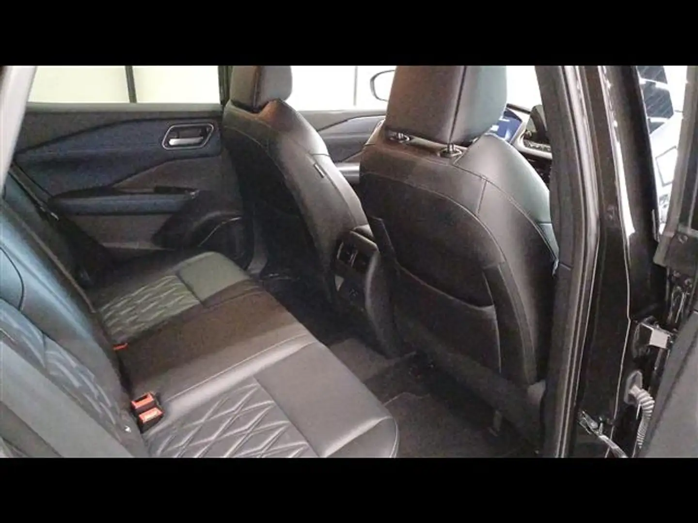Nissan Qashqai 1.3 mhev Tekna+ 2wd 158cv xtronic Nero - 2