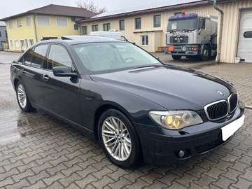 760i Aut. INDIVIDUAL