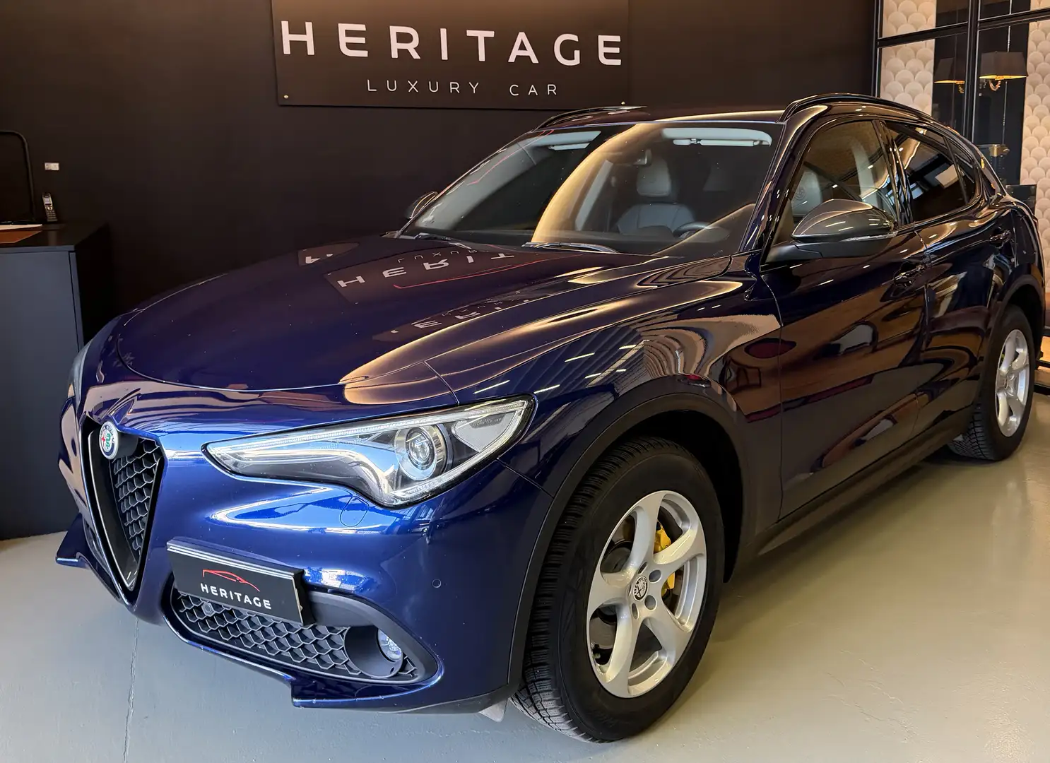 Alfa Romeo Stelvio 2.2 t Executive Q4 210cv auto Blau - 1