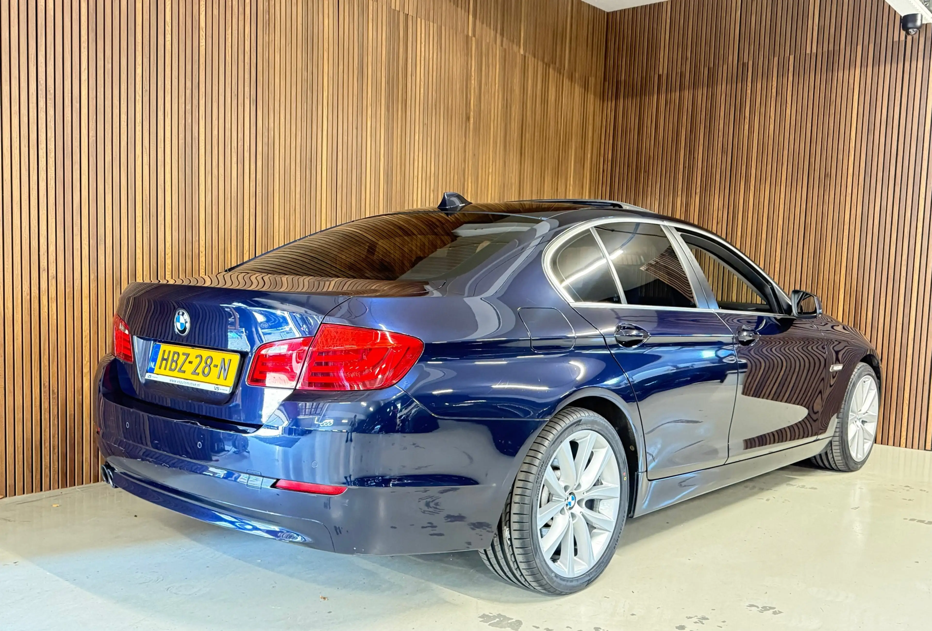 BMW 523 5-serie 523i - Leder - Dak -Hand geschakeld — photo 7
