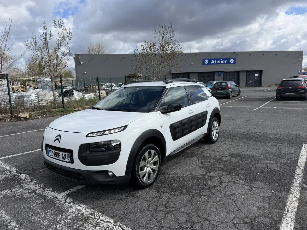 Citroen C4 Cactus BlueHDi 100 Business