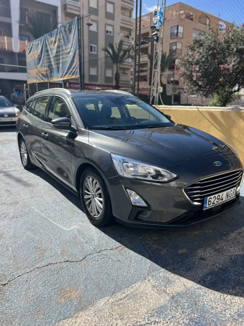 Ford Focus 1.5Ecoblue Active Aut. 120 Gris - 2
