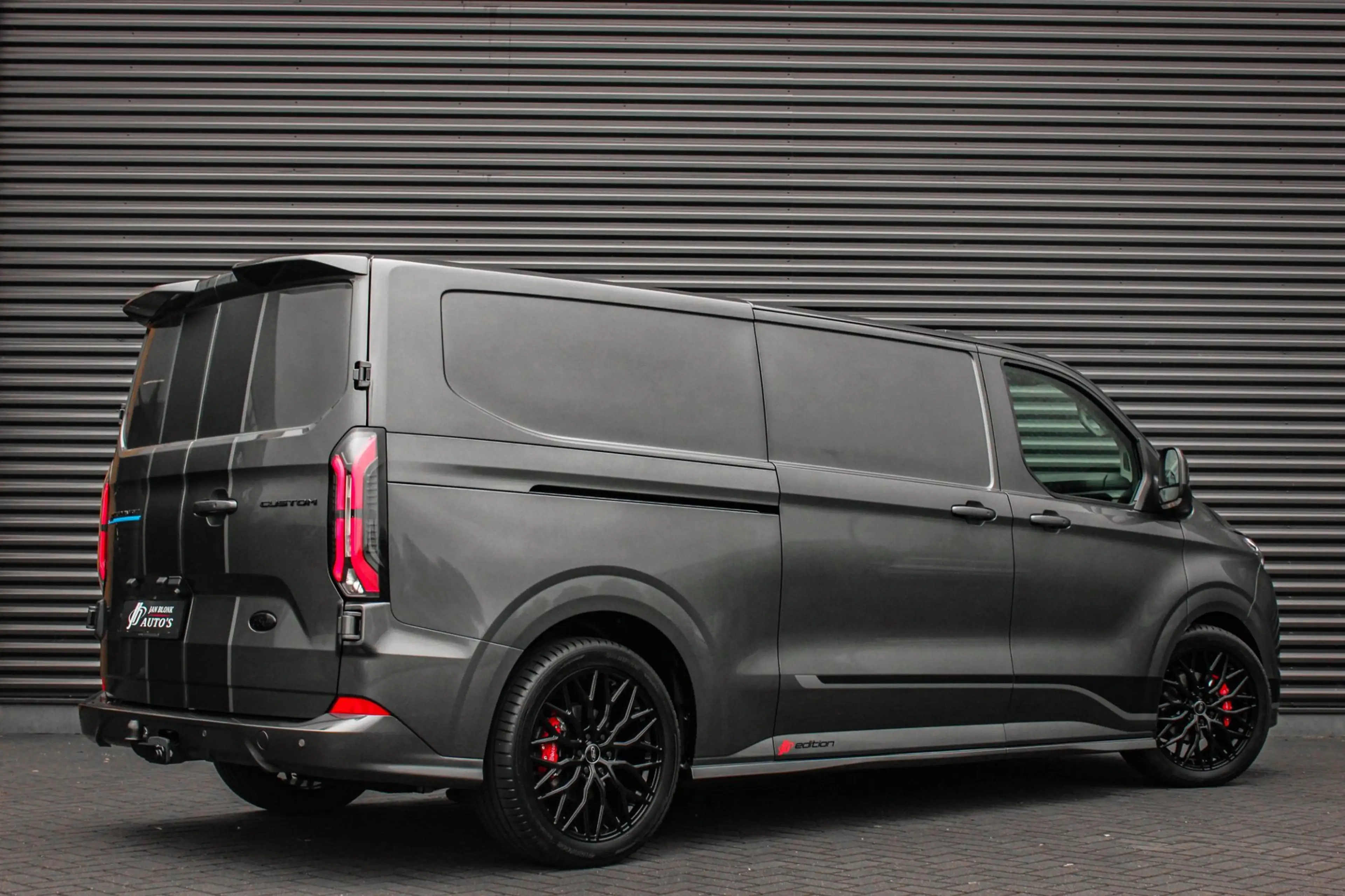 Ford E-Transit Cust. 340 L2H1 SPORT 65 kWh 218PK / JB- EDITON / C — photo 3
