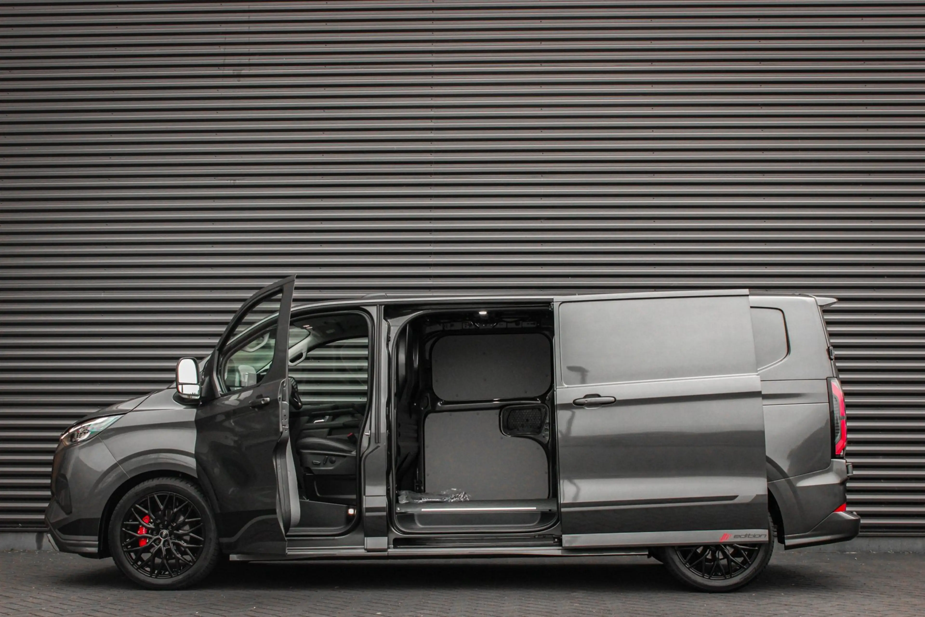 Ford E-Transit Cust. 340 L2H1 SPORT 65 kWh 218PK / JB- EDITON / C — photo 7