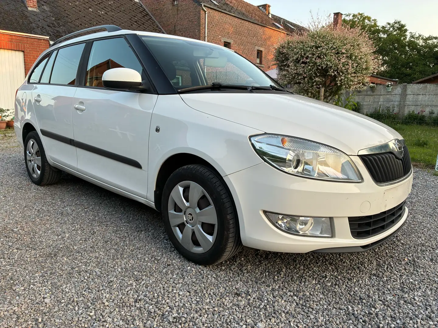 Skoda Fabia SW 1.6 CR TDi Ambition DPF - 2
