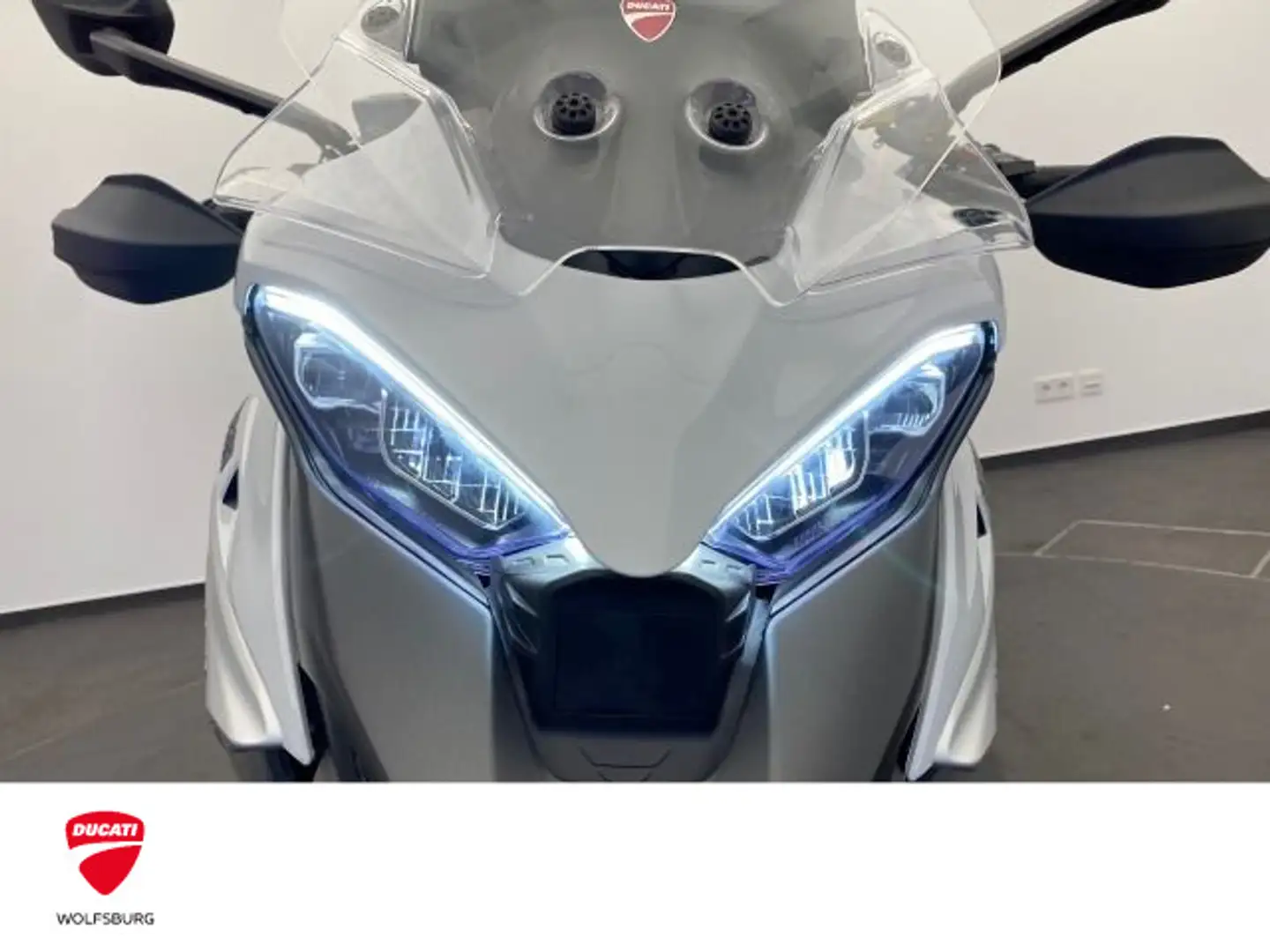 Ducati Multistrada V4 S . Blanco - 1