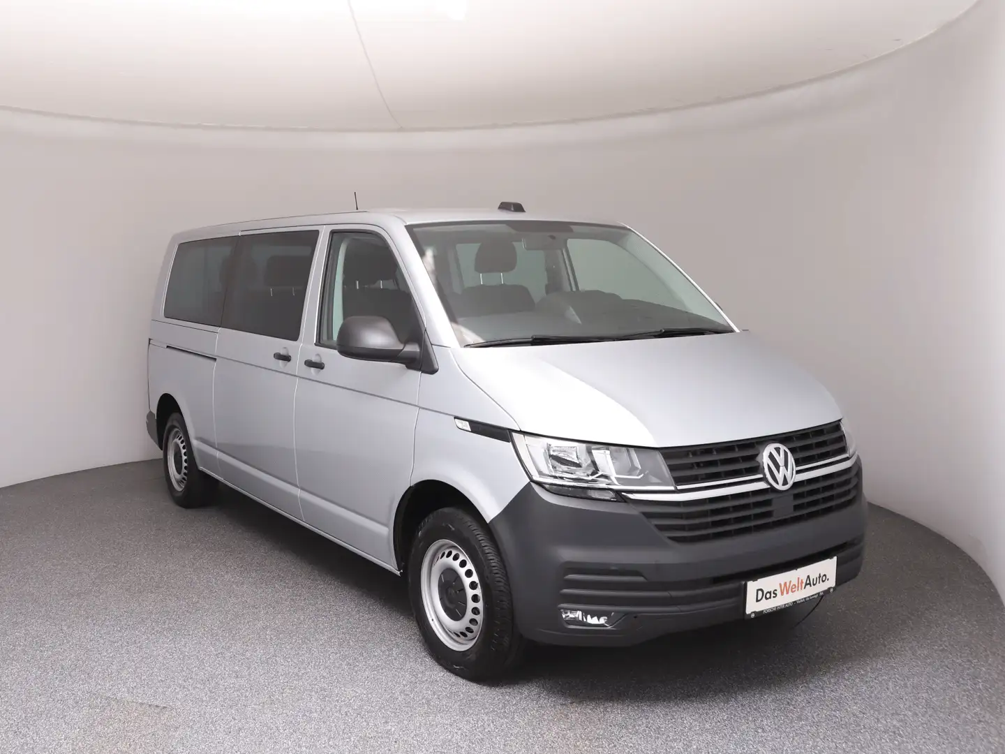 Volkswagen T6.1 Transporter Kombi LR TDI Silber - 2