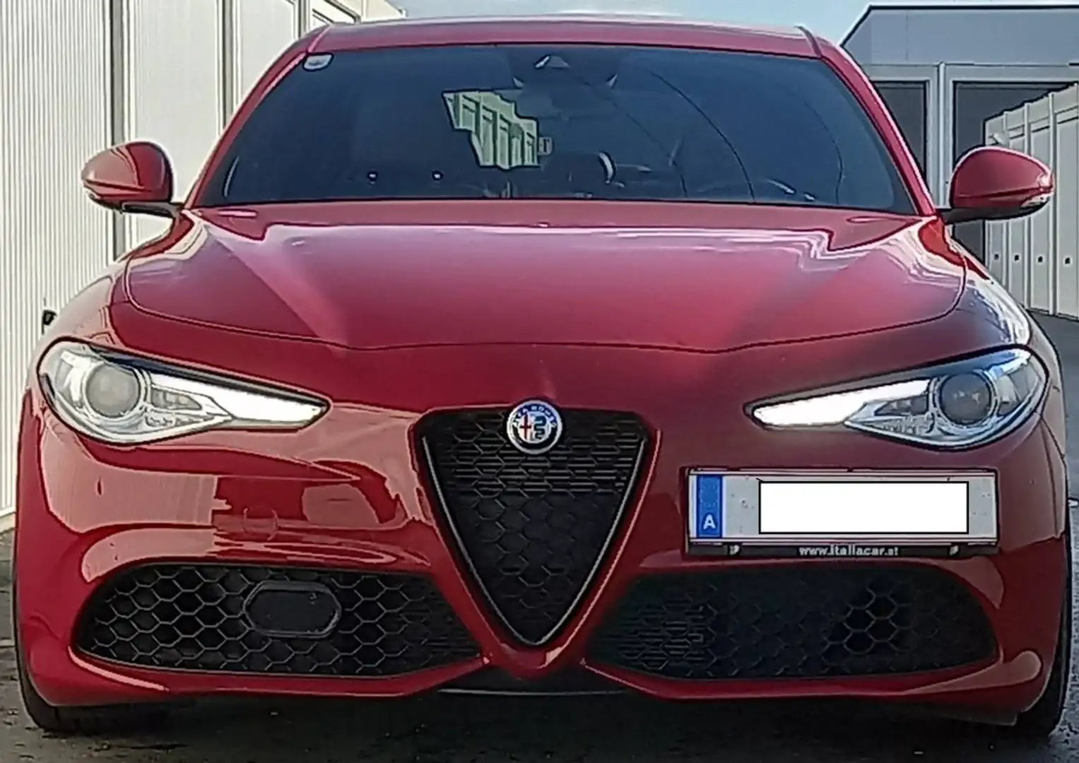 Alfa Romeo Giulia Giulia Veloce 2,2 210 ATX AWD Veloce Rot - 1