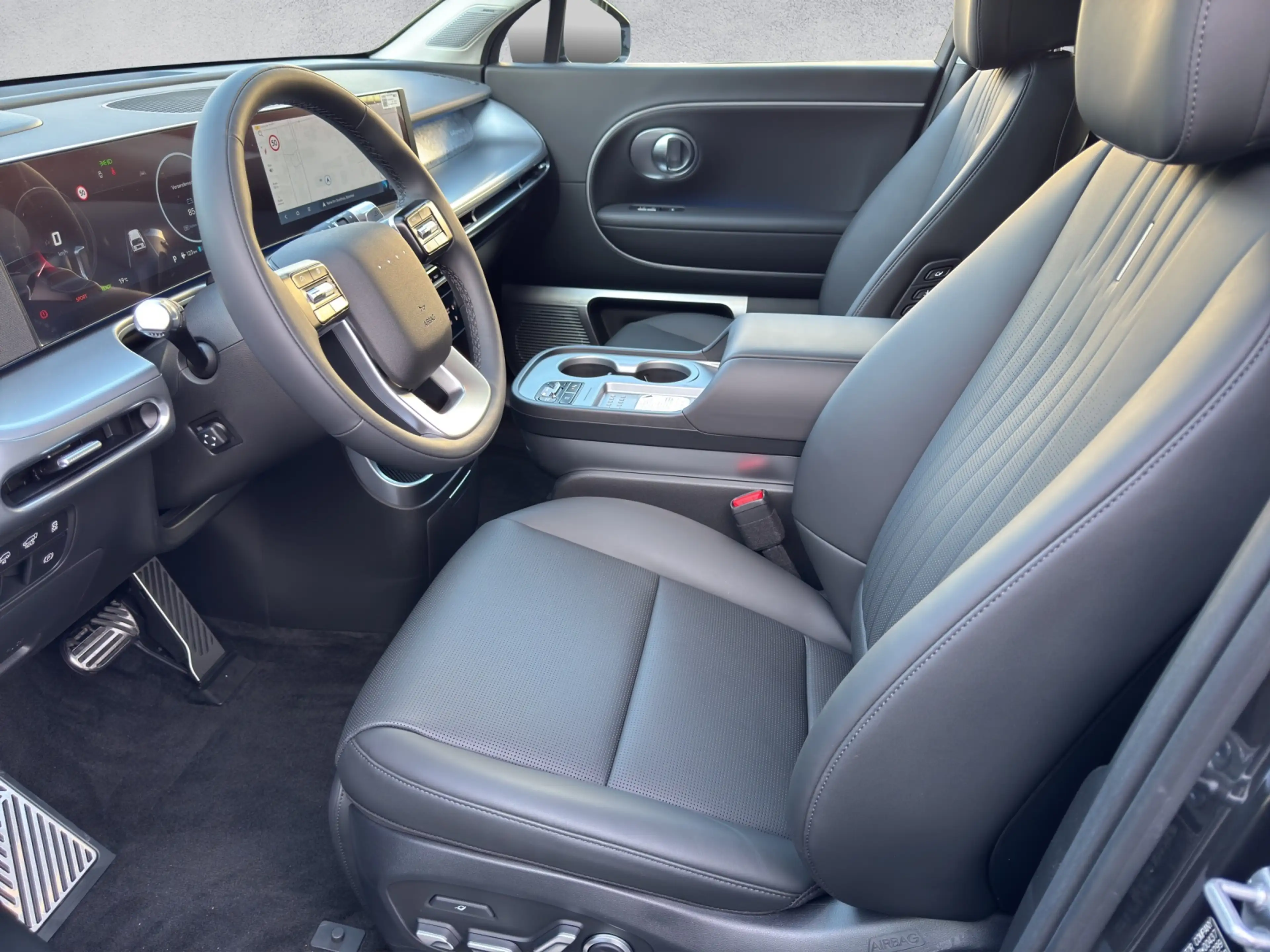 Hyundai IONIQ 9 Elektro 110,0 kWh Uniq MATRIX/HEADUP/BOSE — photo 6