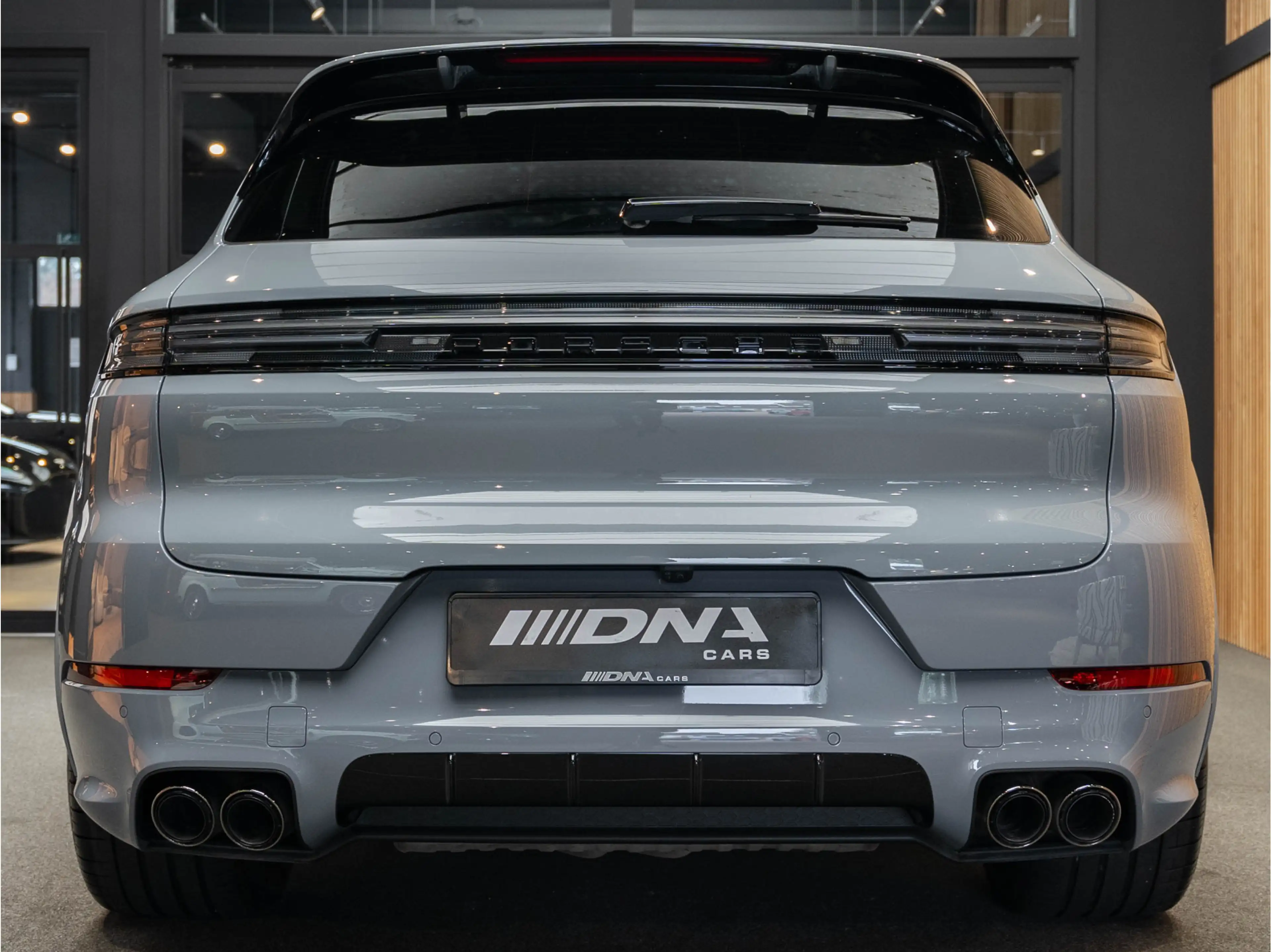 Porsche Cayenne E-Hybrid Sportdesign Sportuitlaat BOSE 3.0 E-Hybri — photo 4