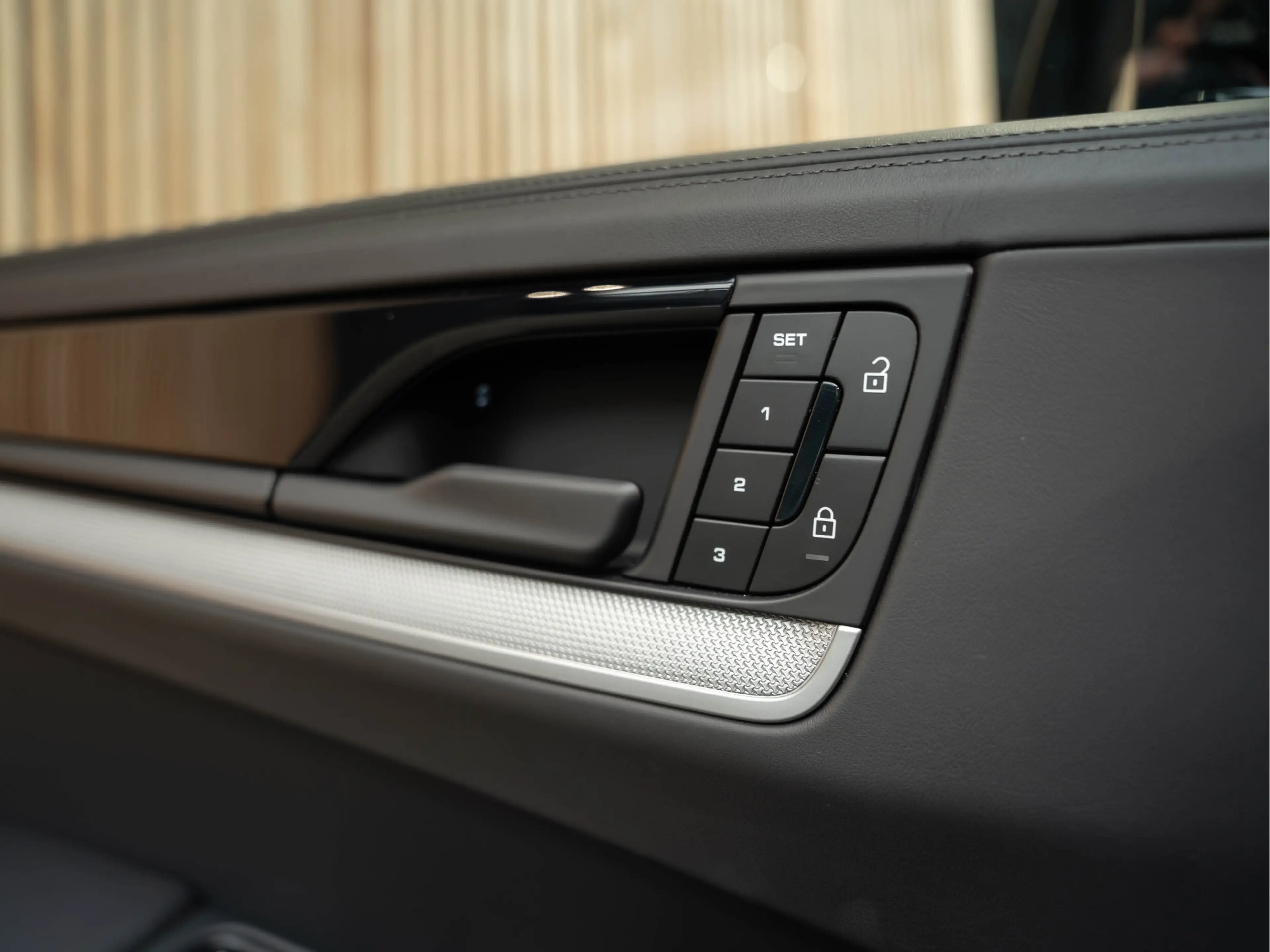 Porsche Cayenne E-Hybrid Sportdesign Sportuitlaat BOSE 3.0 E-Hybri — photo 20