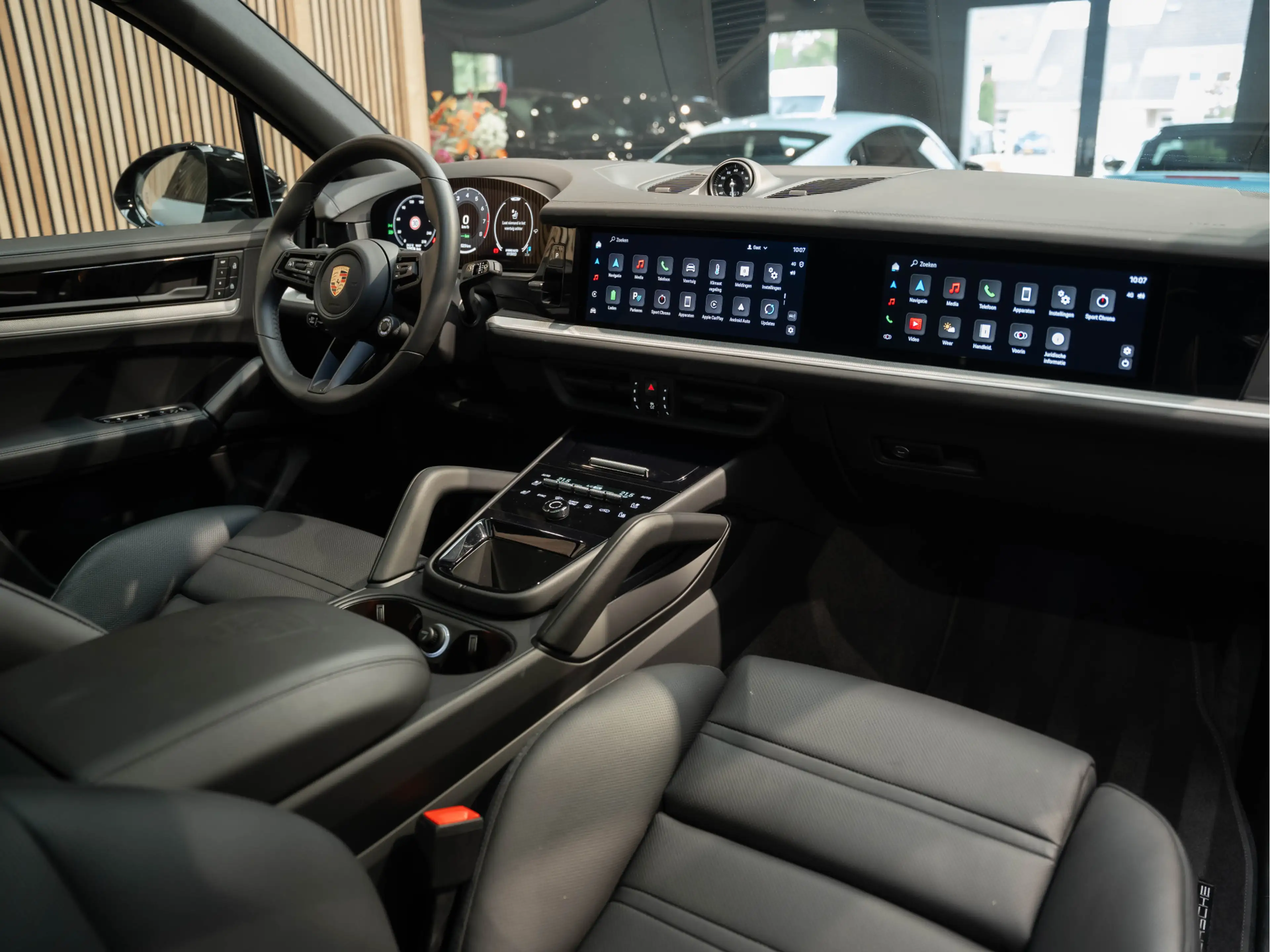 Porsche Cayenne E-Hybrid Sportdesign Sportuitlaat BOSE 3.0 E-Hybri — photo 28