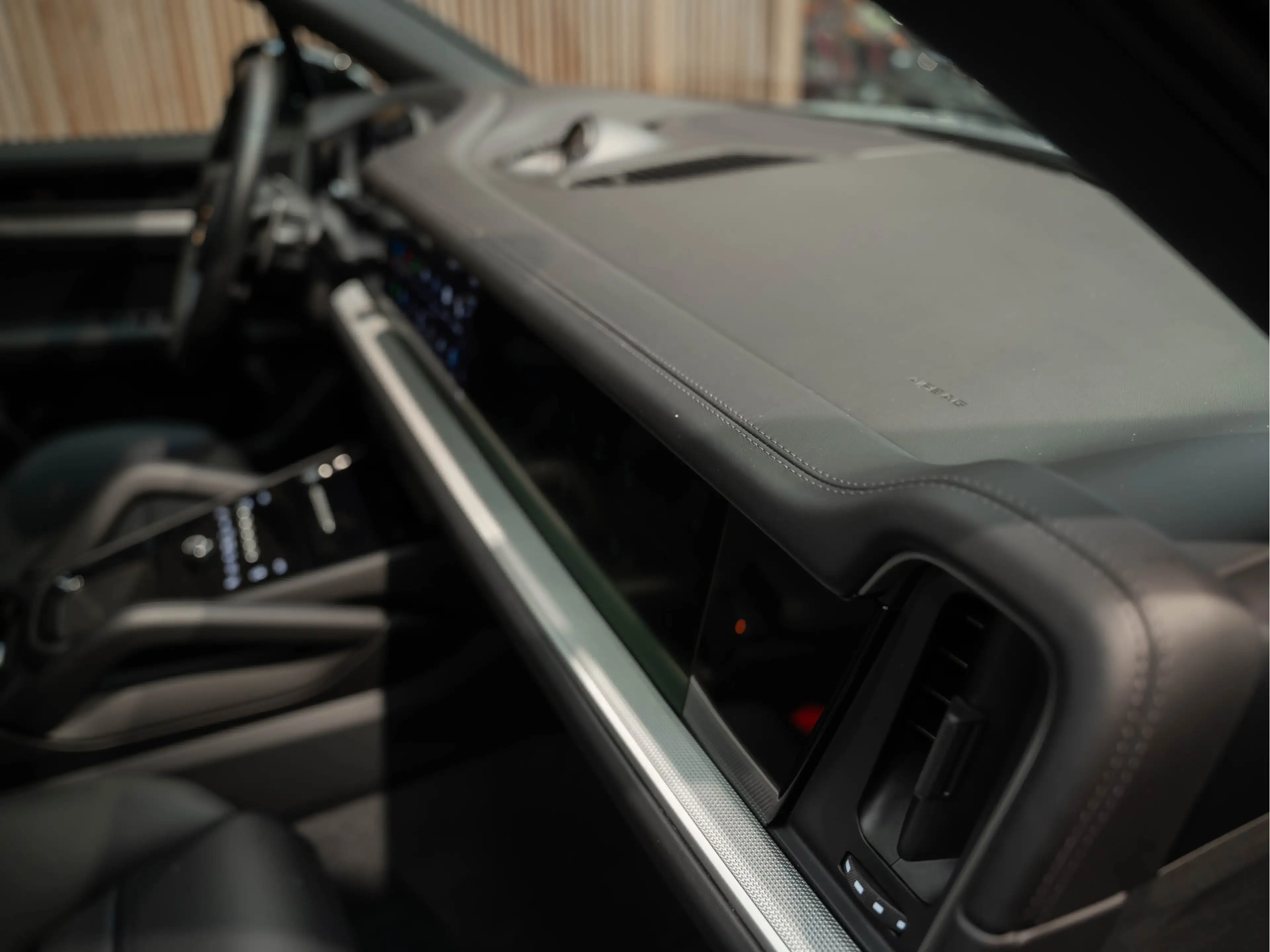 Porsche Cayenne E-Hybrid Sportdesign Sportuitlaat BOSE 3.0 E-Hybri — photo 29