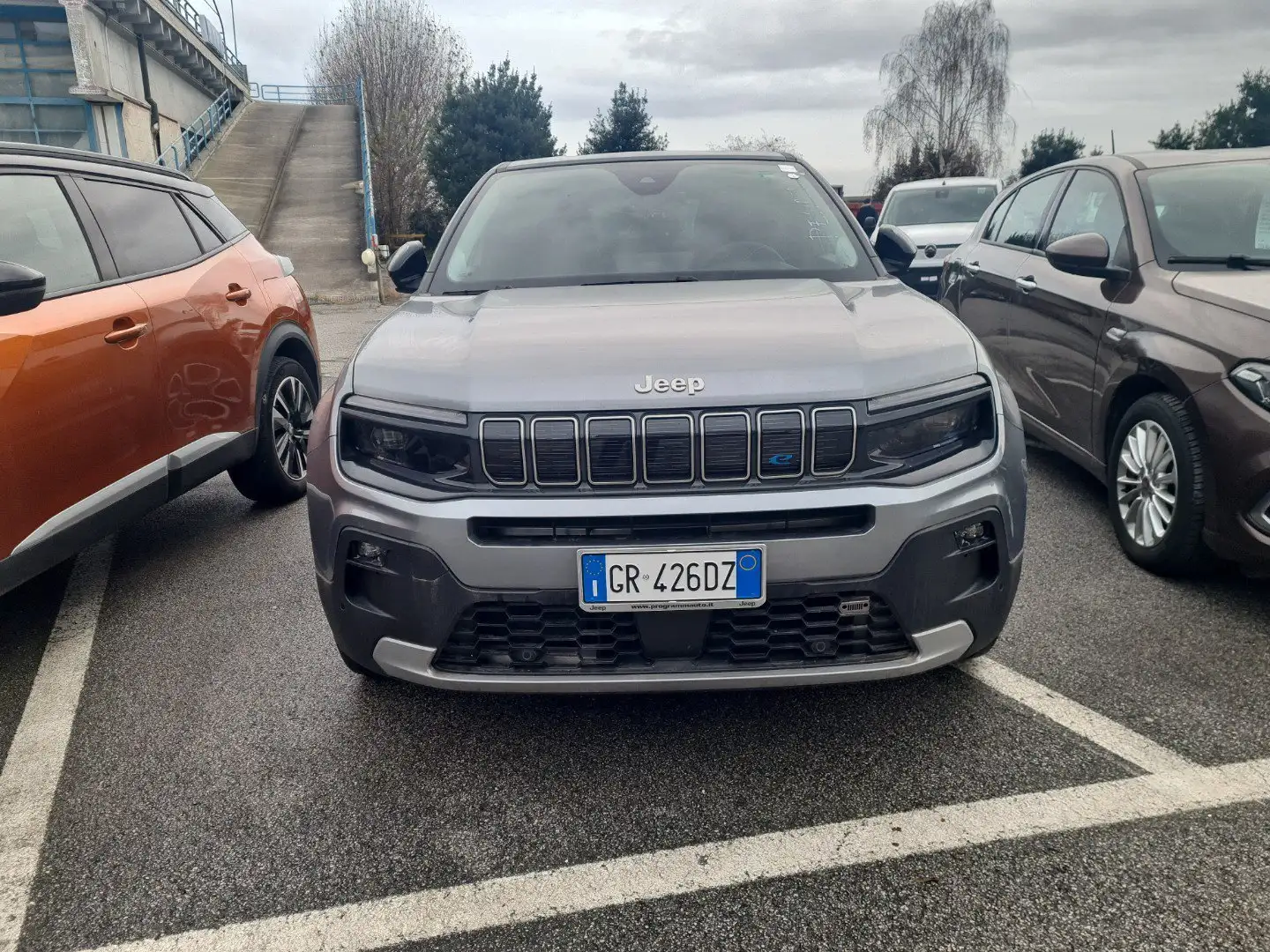 Jeep Avenger Avenger BEV Summit Grigio - 2