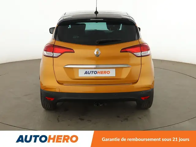 Renault Scenic view 5