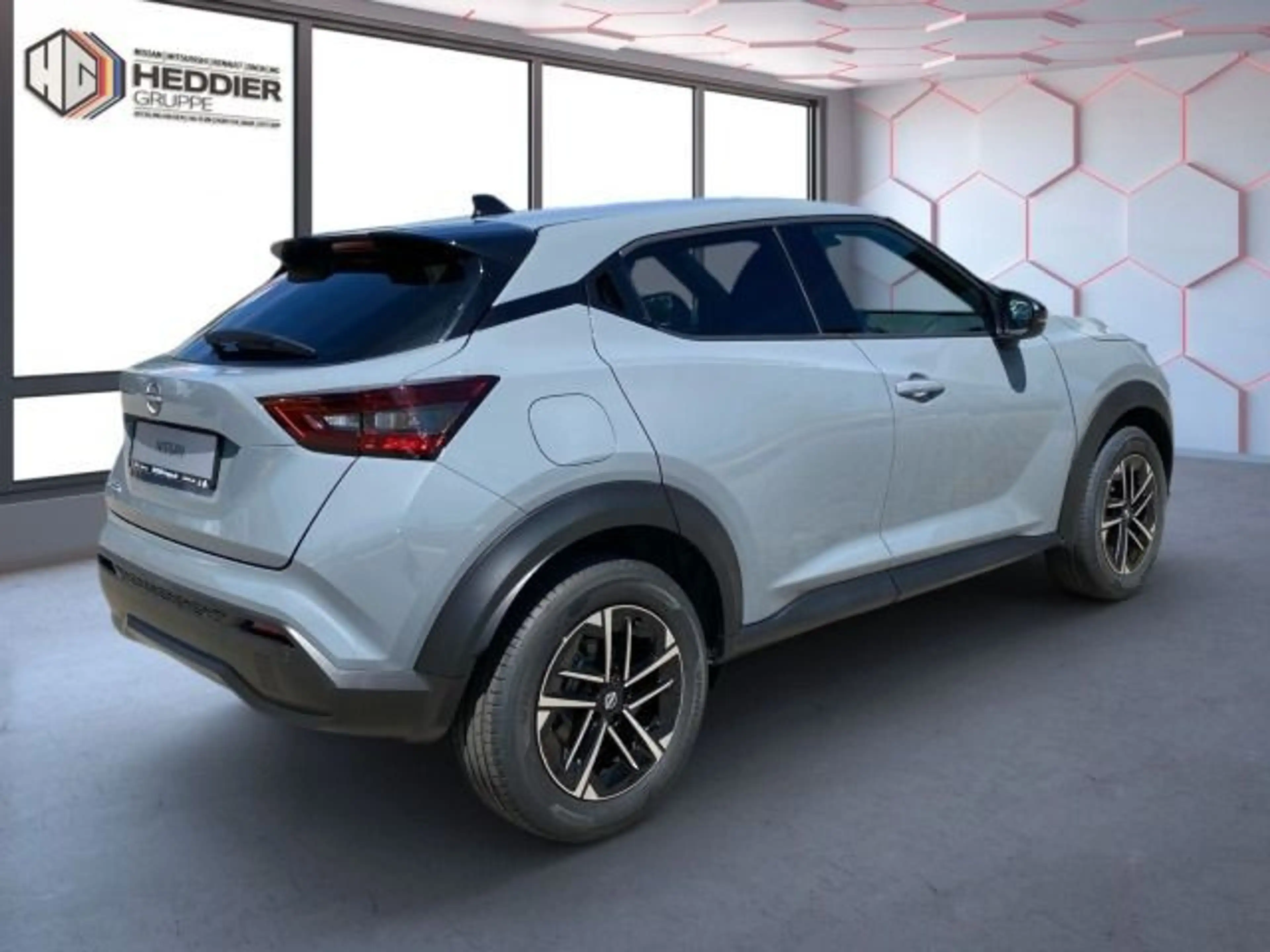 Nissan Juke 1.0 DIG-T N-Connecta *WINTER*NAVI*KAMERA* — photo 3