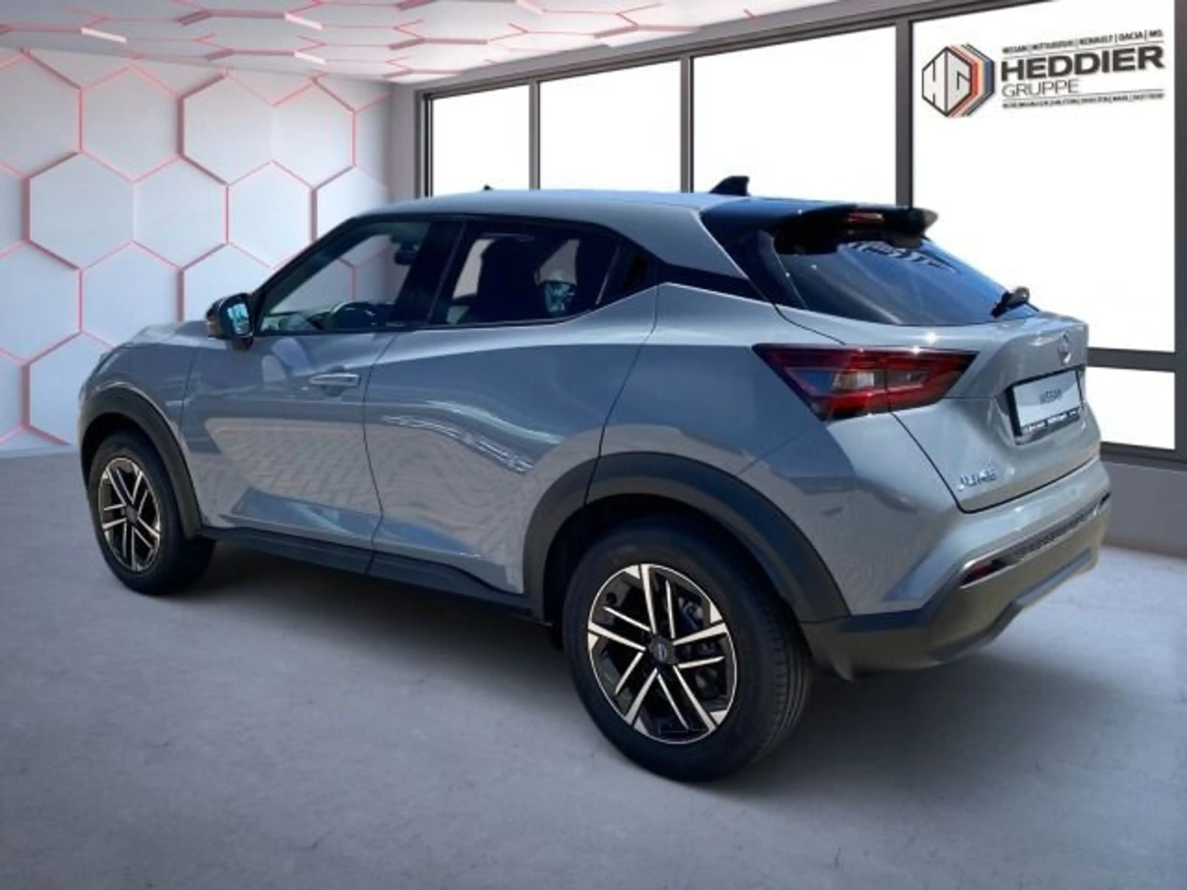 Nissan Juke 1.0 DIG-T N-Connecta *WINTER*NAVI*KAMERA* — photo 4