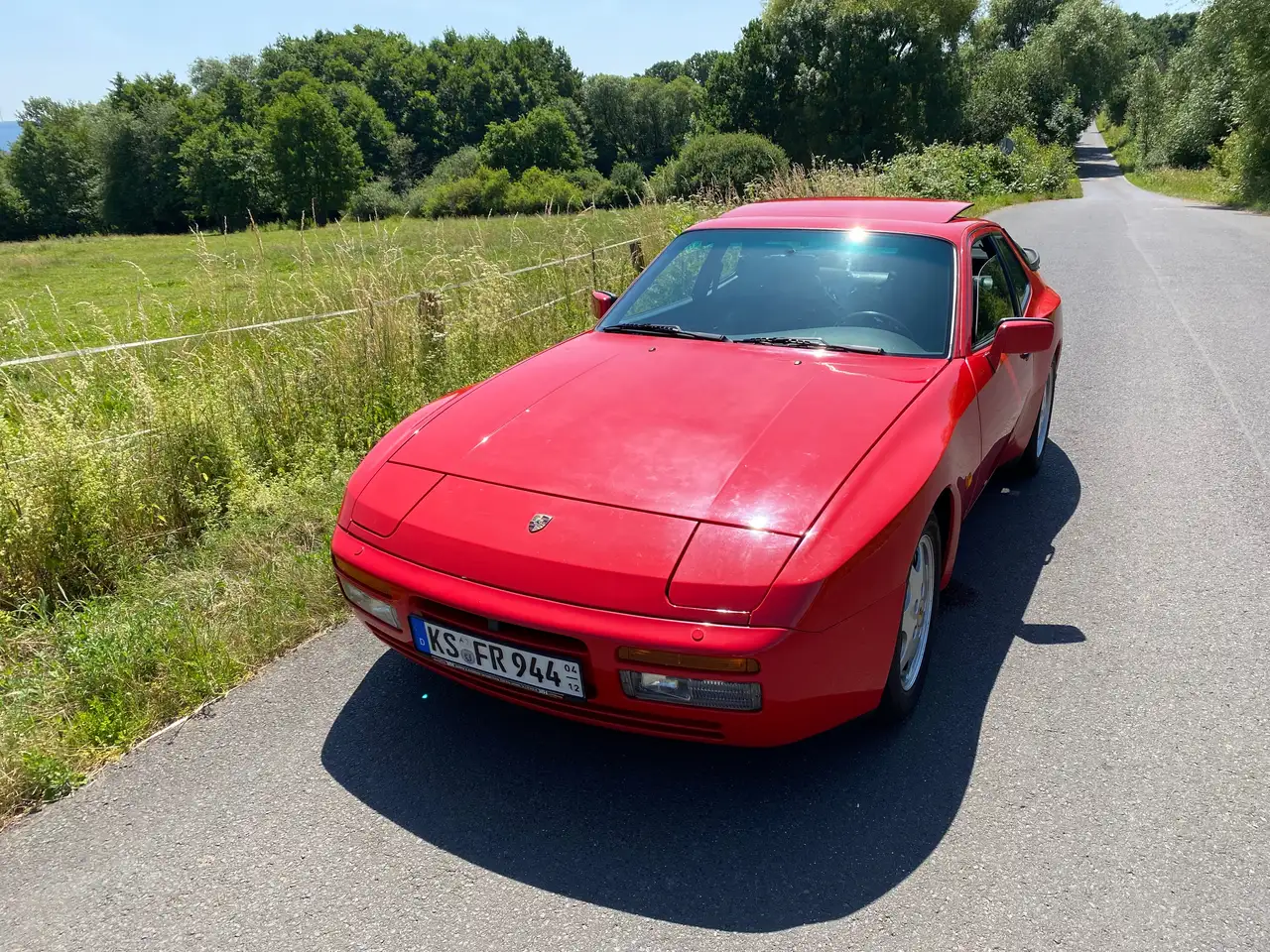 Porsche 944 S 2, foto 1
