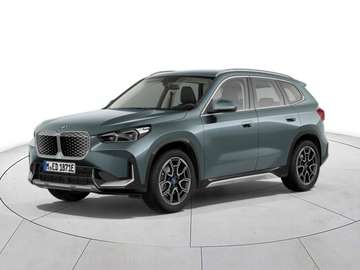 iX1 eDrive20 xLine